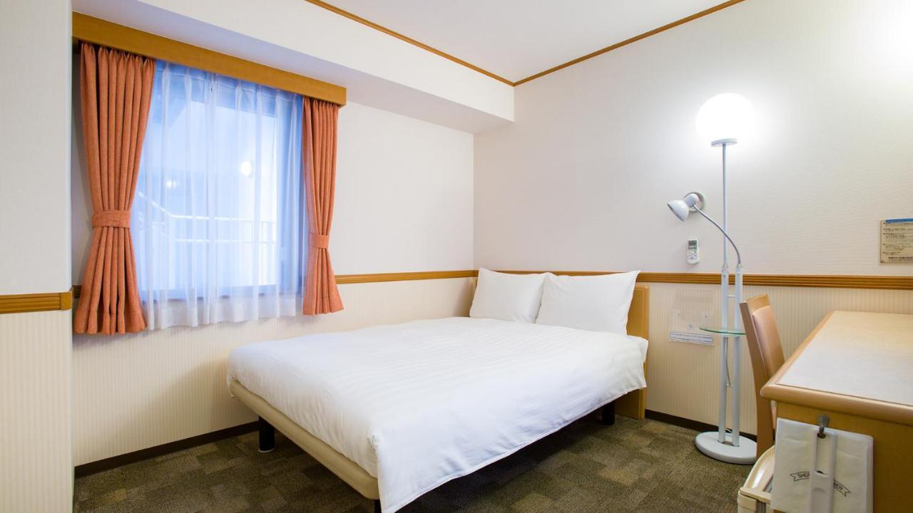 Toyoko Inn Utsunomiya Ekimae No 1 Экстерьер фото