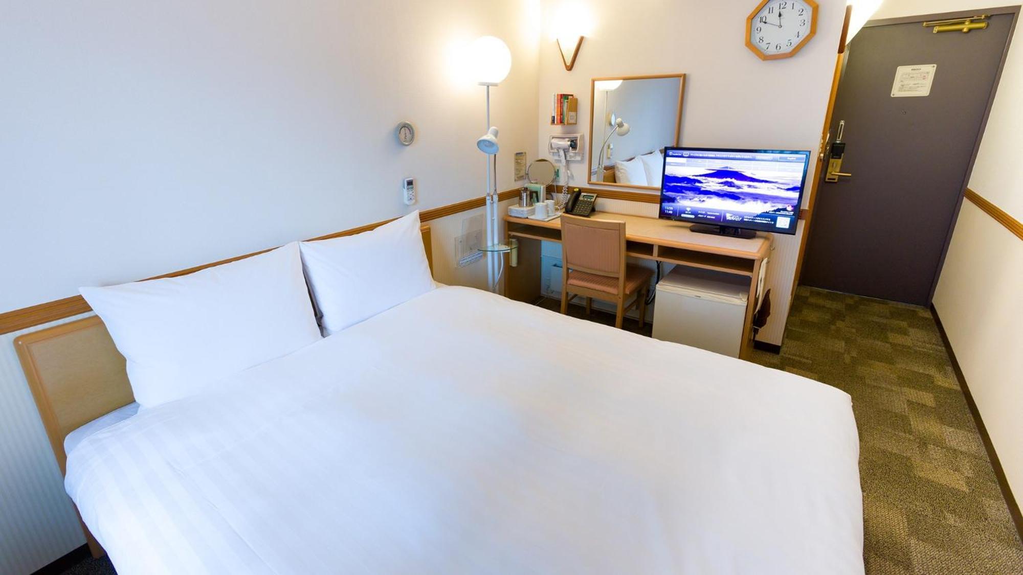 Toyoko Inn Utsunomiya Ekimae No 1 Номер фото