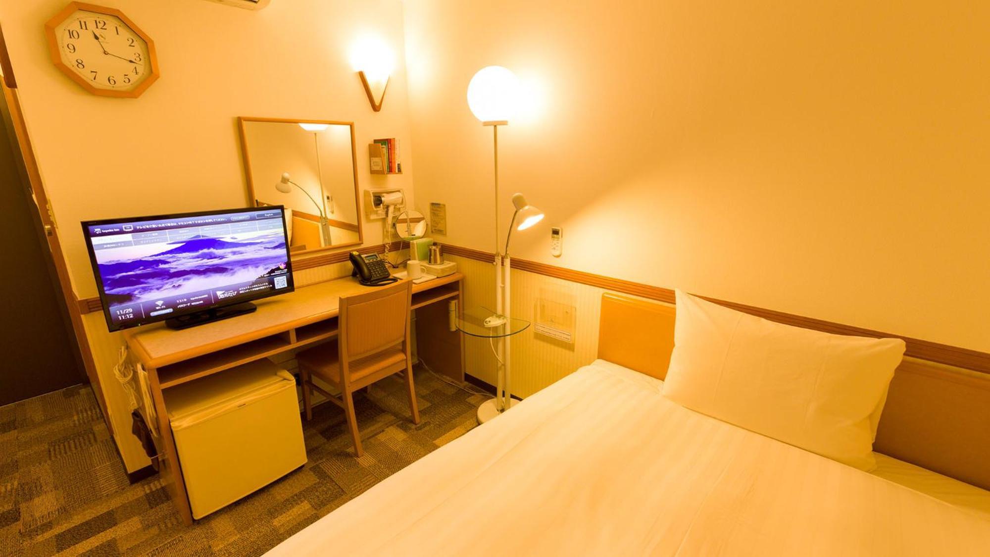 Toyoko Inn Utsunomiya Ekimae No 1 Номер фото