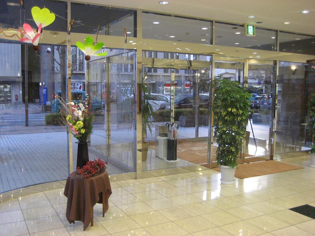 Toyoko Inn Utsunomiya Ekimae No 1 Экстерьер фото